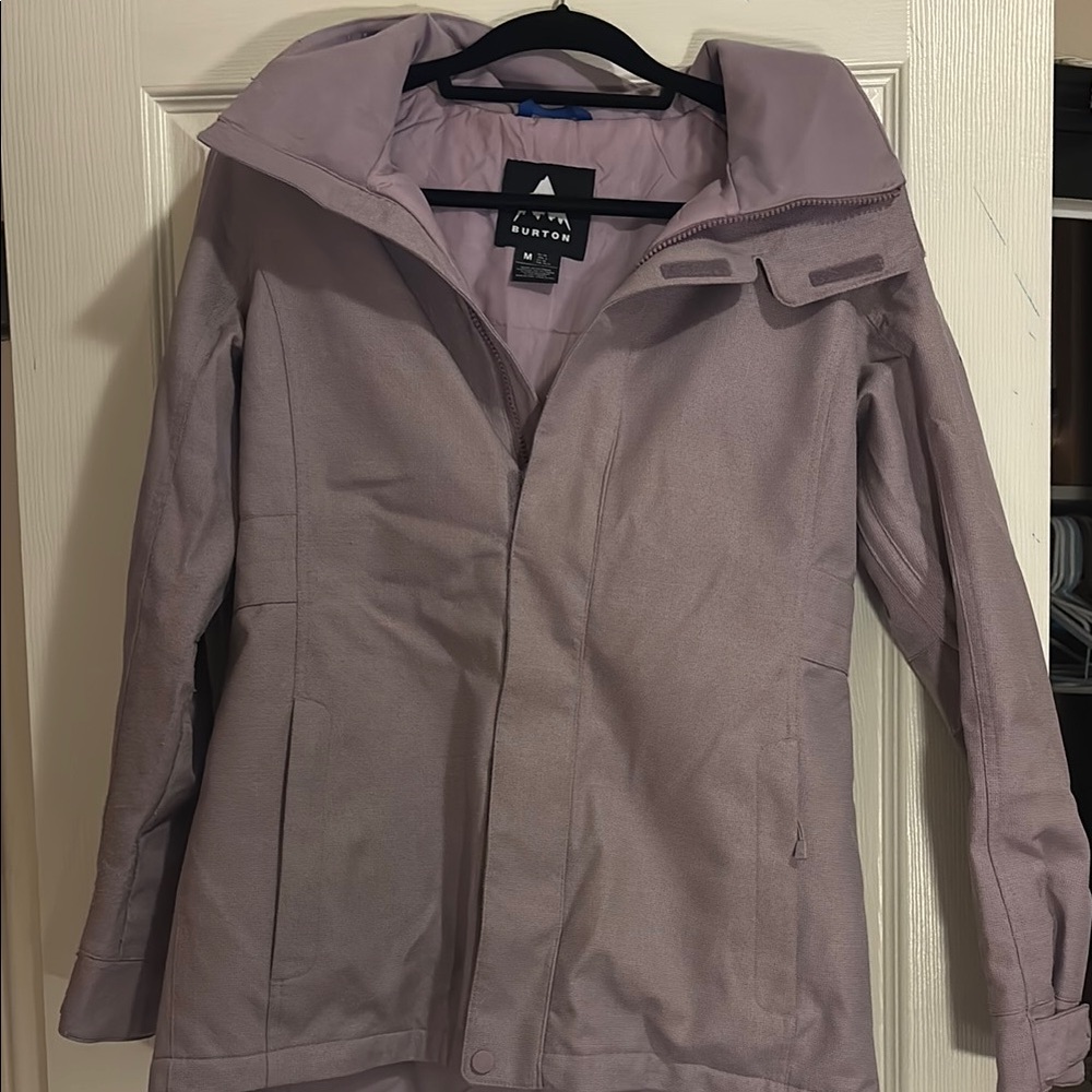 Burton Women's snowboard  insulated Lavender Jacket